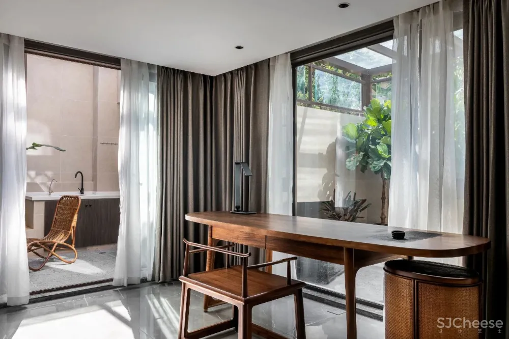 300㎡现代风大宅,下沉式庭院太棒了!