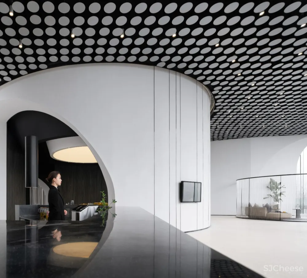 LWK PARTNERS丨2500㎡重庆江山雲出 • Legend未来人居艺术馆