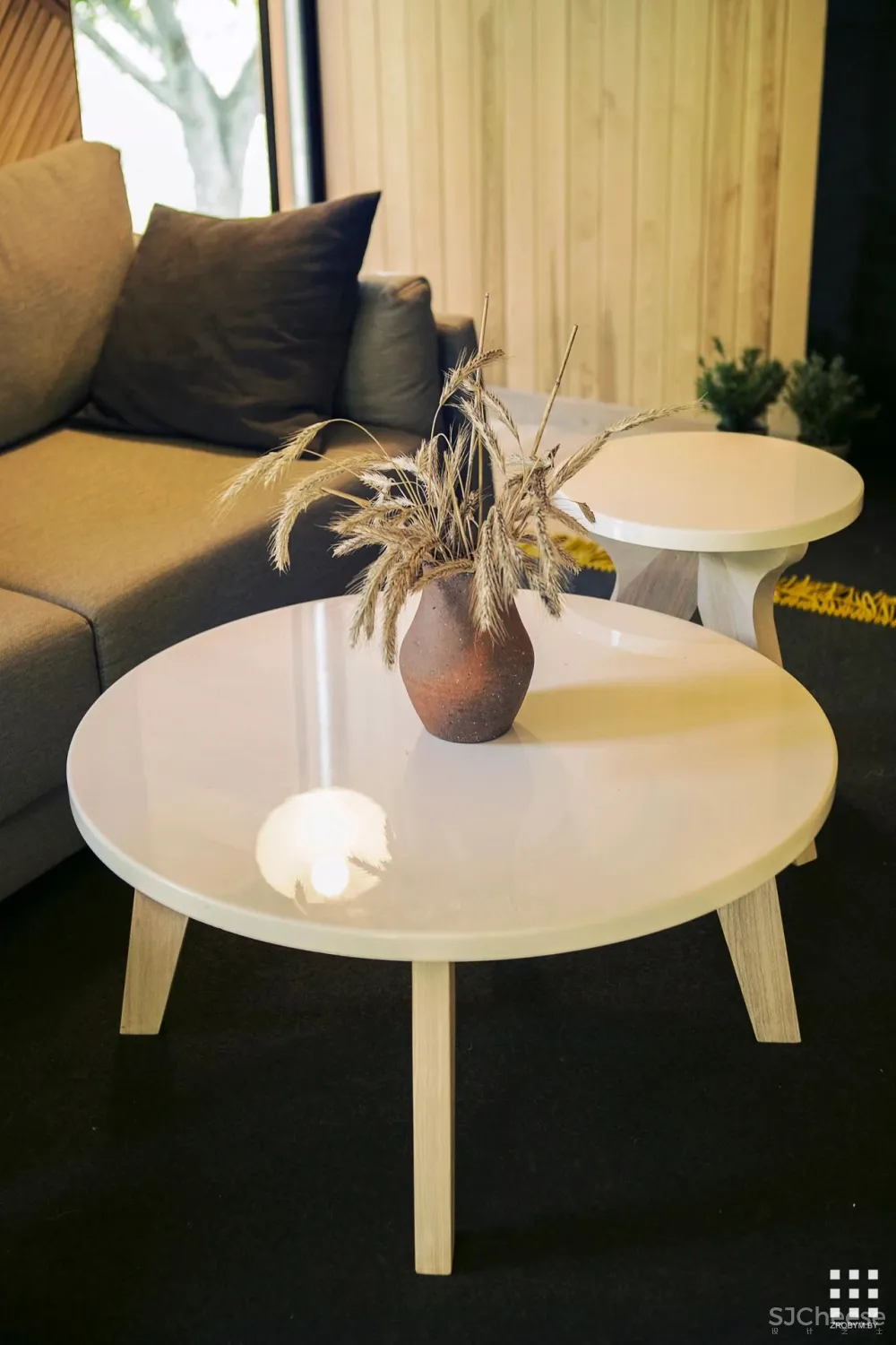 INTERIOR DESIGN SMUGA