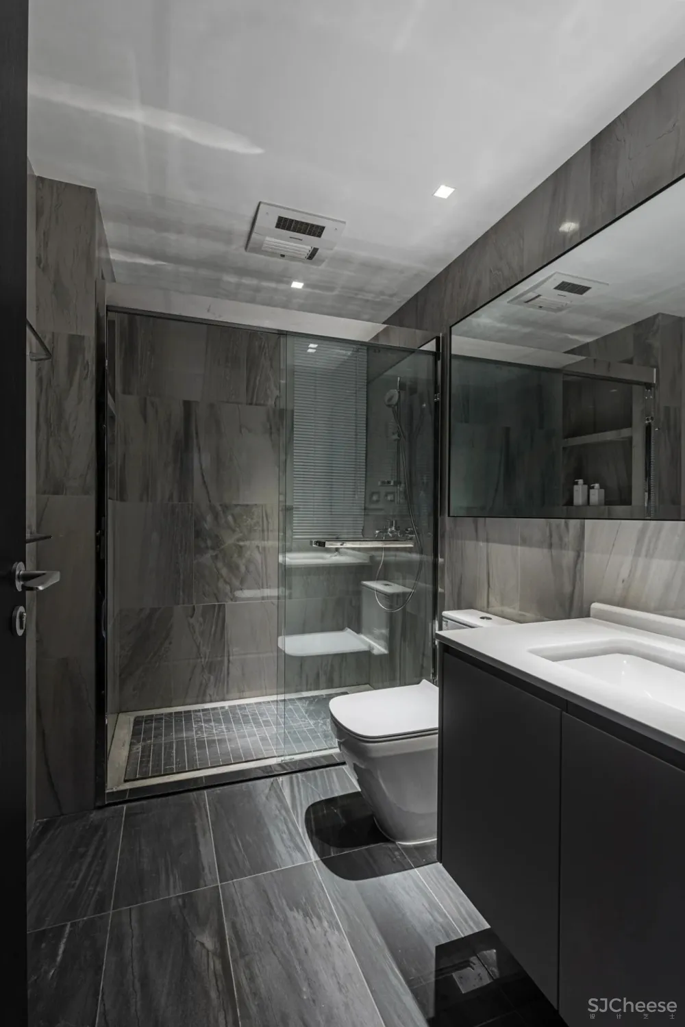 质感低调柔和,优雅不张扬!