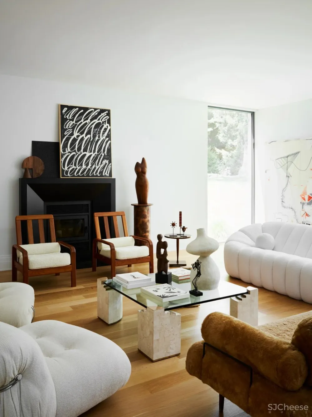 Christian Siriano現代主義避難所