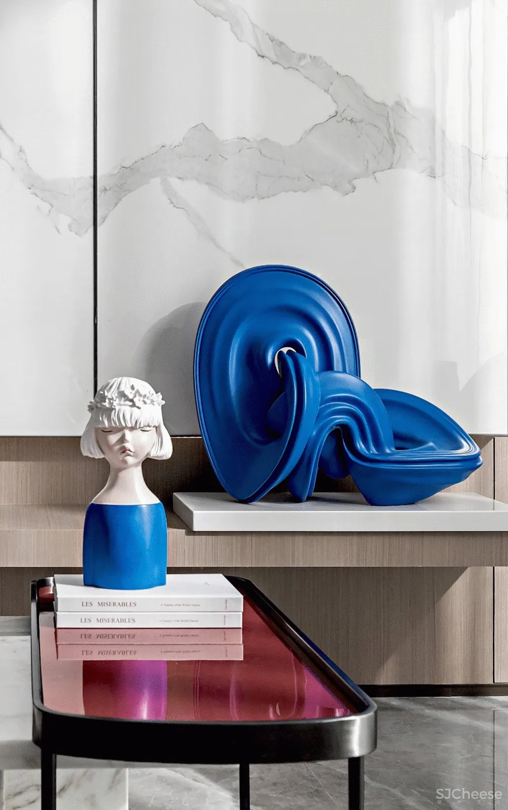 收集着夏季的色彩，刻画空间的美，时尚而又高级的生活美学气息。