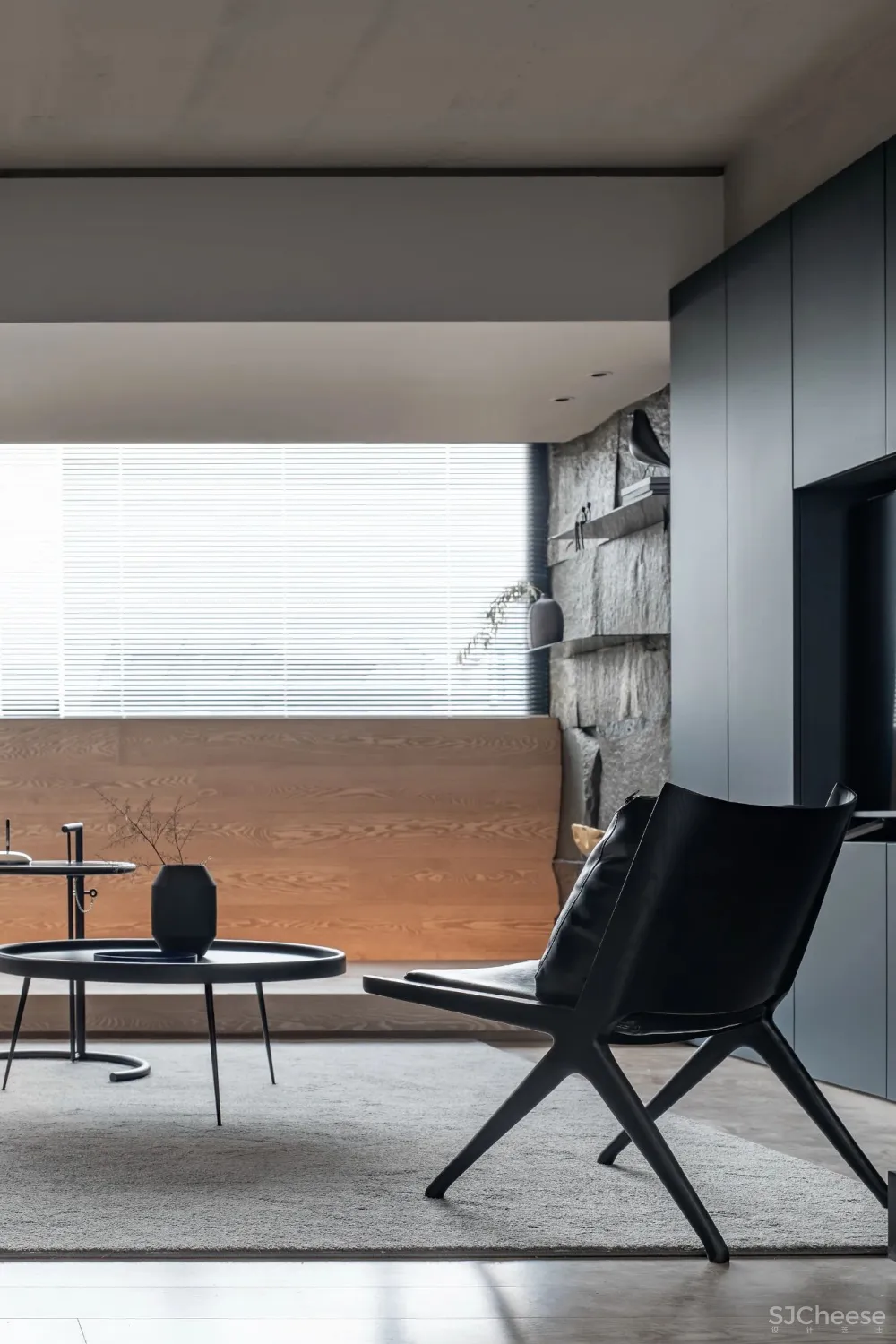 裸墙搭配天然石皮,打造绝美复式空间 云行设计