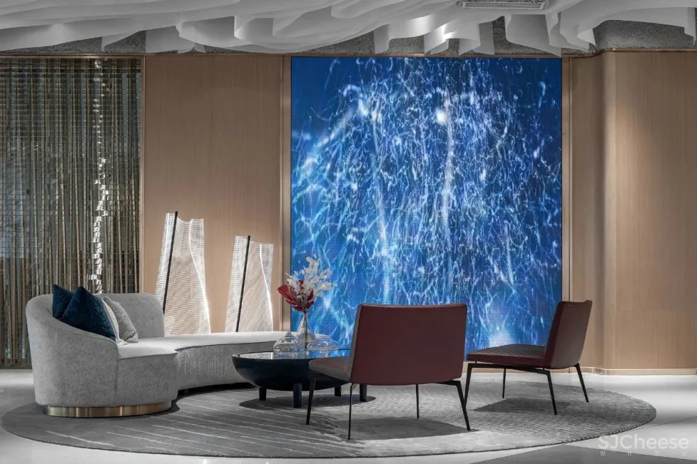 现代艺术与自然碰撞,邂逅精致浪漫新生活!