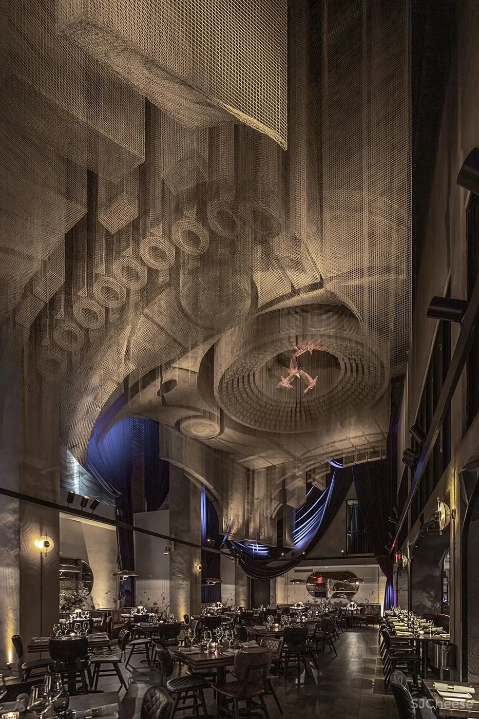 Edoardo Tresoldi丨 打造令人屏息的铁丝建筑艺术