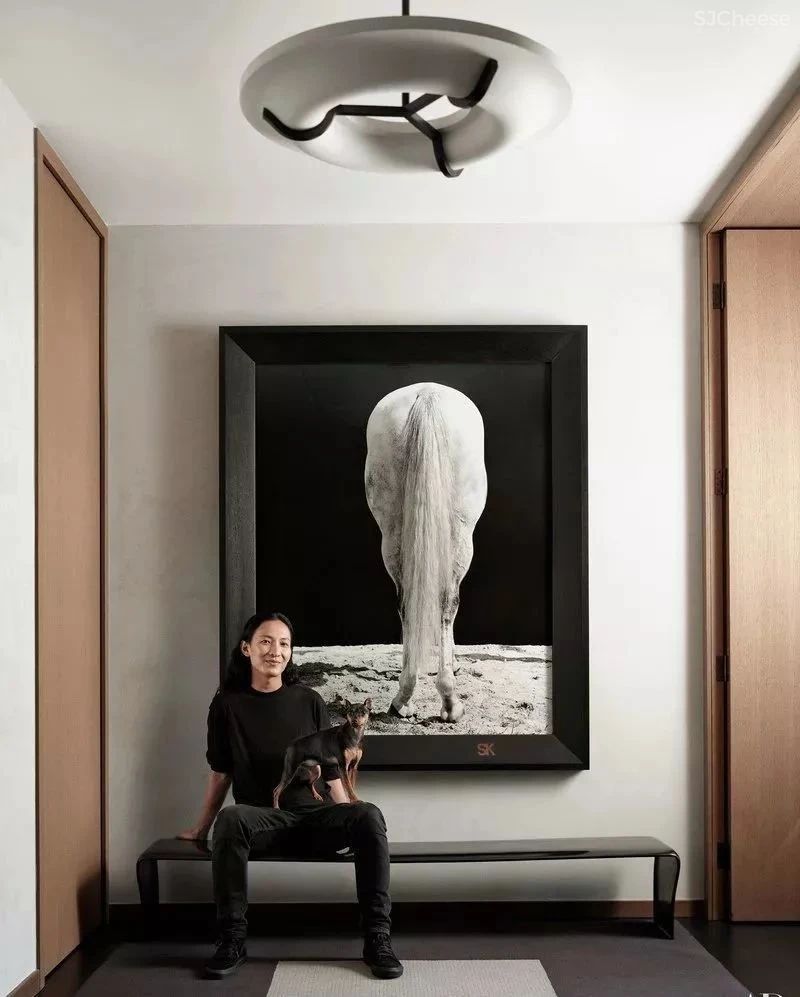 50度灰的设计让国际级时尚设计师Alexander Wang情有独钟!