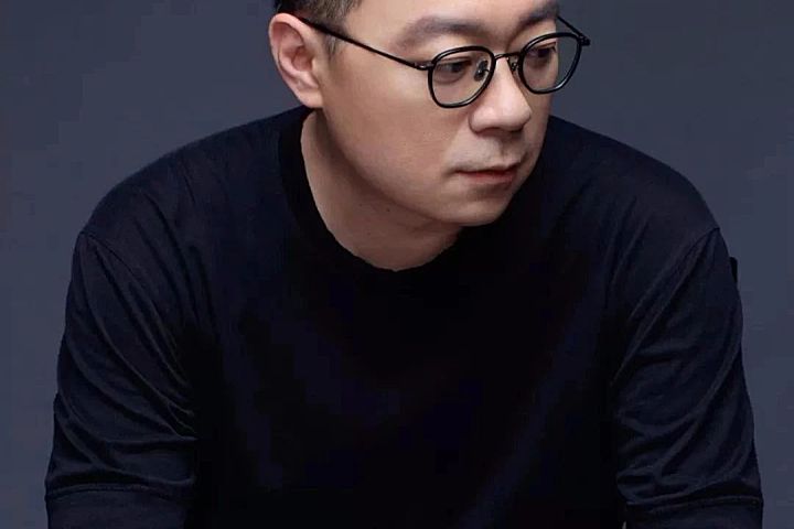 近境制作唐忠汉新作丨量体对叠切割的三维立体空间,时间以此而宁静!