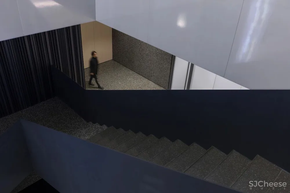 ADF后象设计 武汉「国采公寓T2」三套LOFT现代公寓