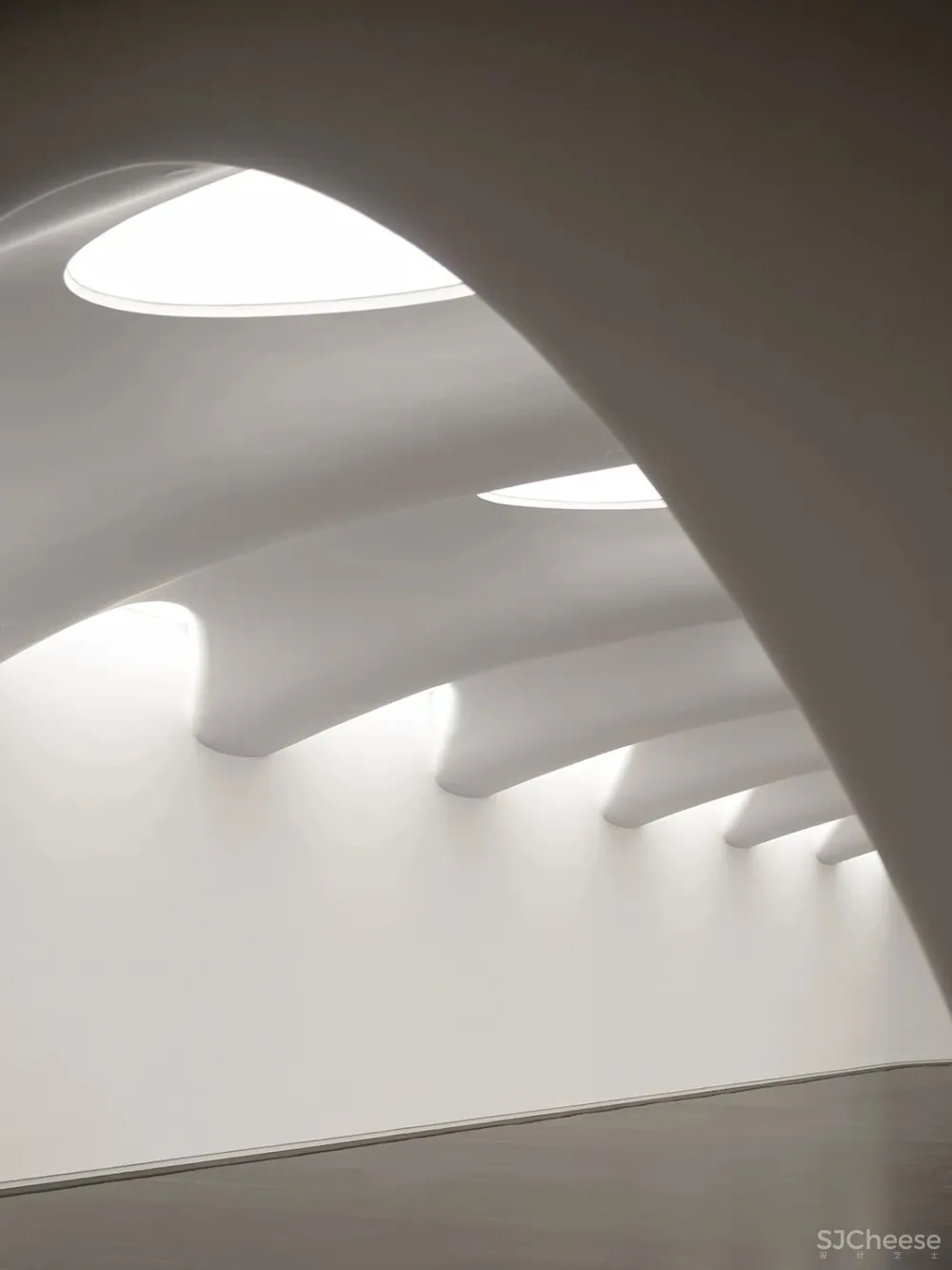 Marisfrolg 总部,时尚与艺术的完美融合,惊艳深圳