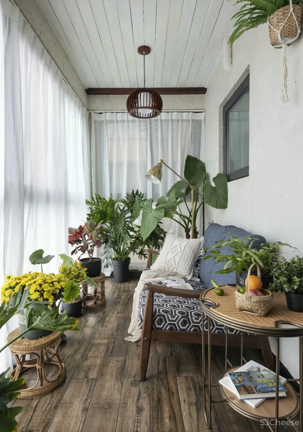 色彩变幻，邂逅张艺谋的光影艺术 予以设计