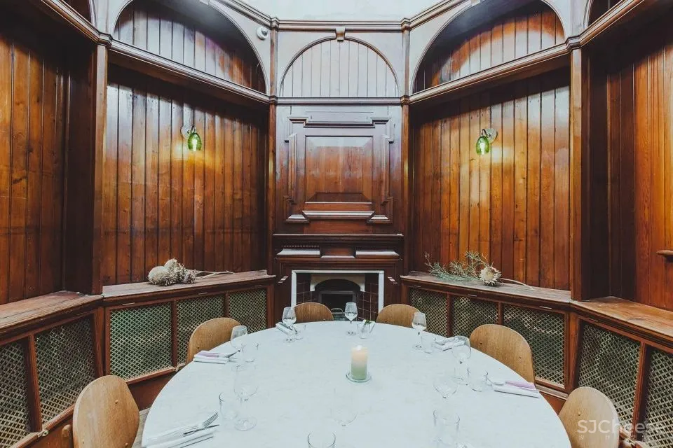 新作 新一代年轻人的世外桃源 Birch酒店室内改造 Red Deer