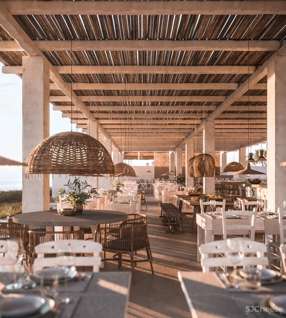 地中海风餐厅,用餐讲究的是环境与心情