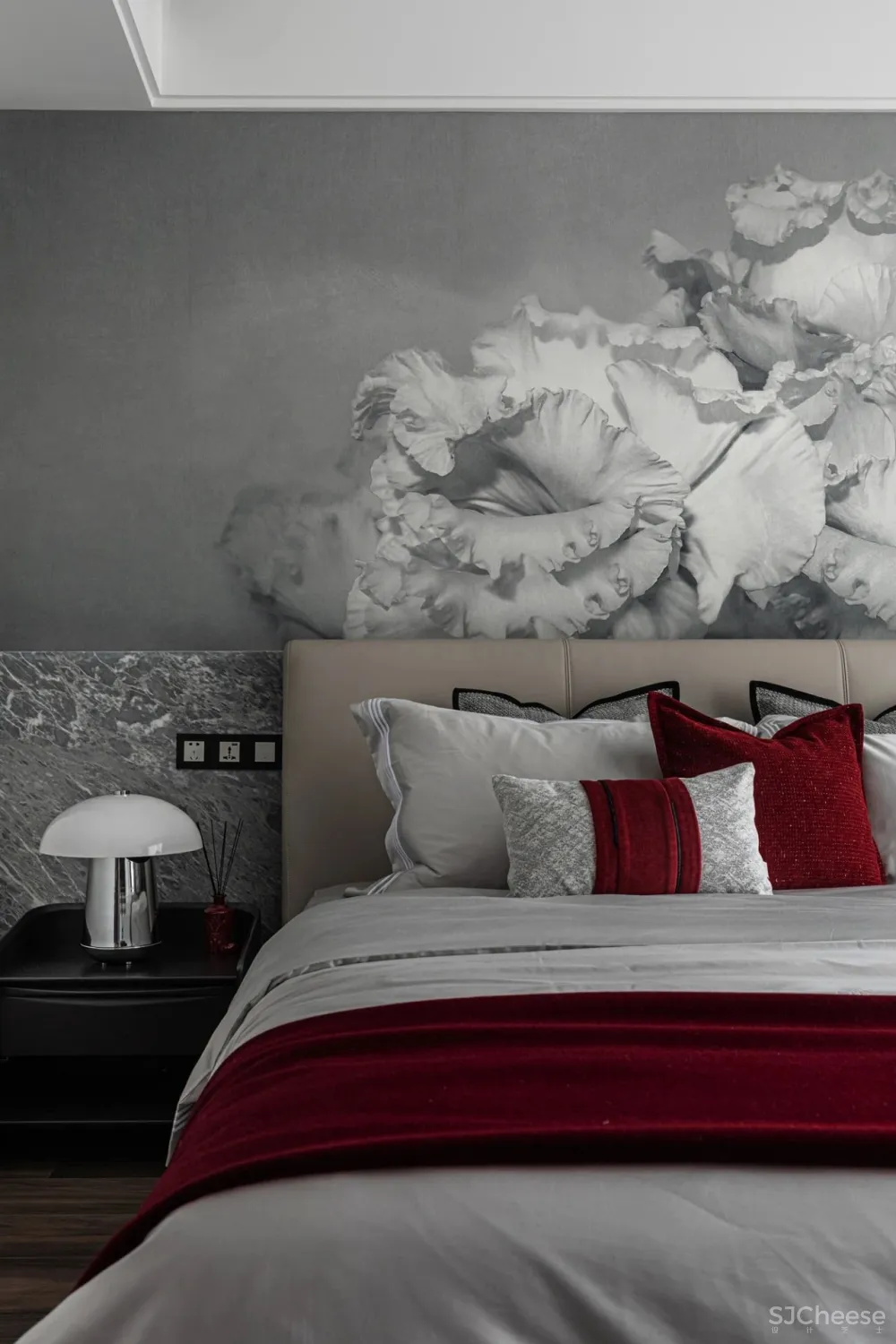 质感低调柔和,优雅不张扬!