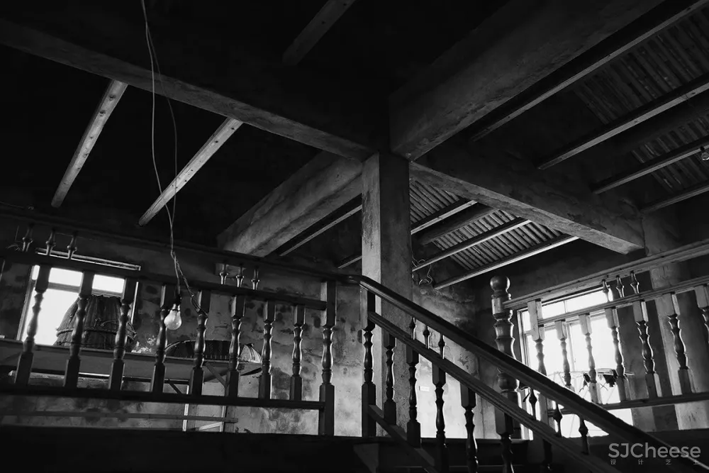 浙江半空间住宅:探索空间的自由性互动性│几言设计