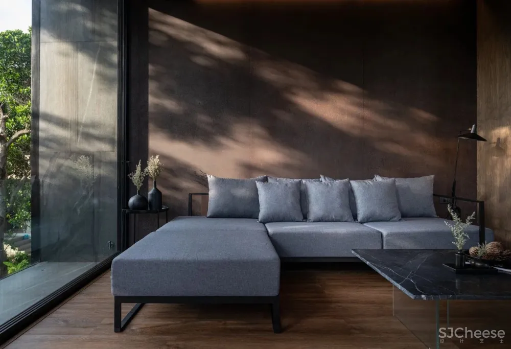 泰国机师450㎡的家,与阳光绿意一起呼吸!