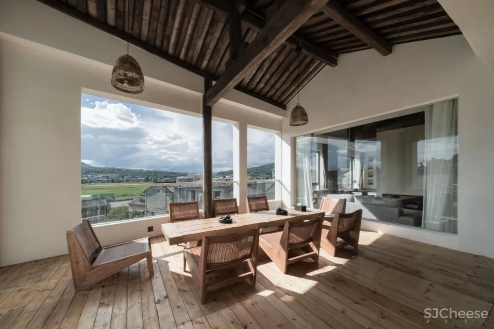 告别人从众！这个被低估的“西南小瑞士”，被稻田火山与古老温泉所拥抱，600年边陲小城的魅力，人见人爱！