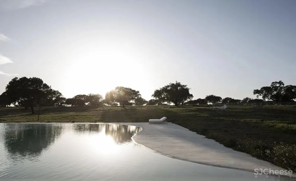 一座孤独的乡村民宿，400公顷田园丛林，这里的心灵治愈很高级！