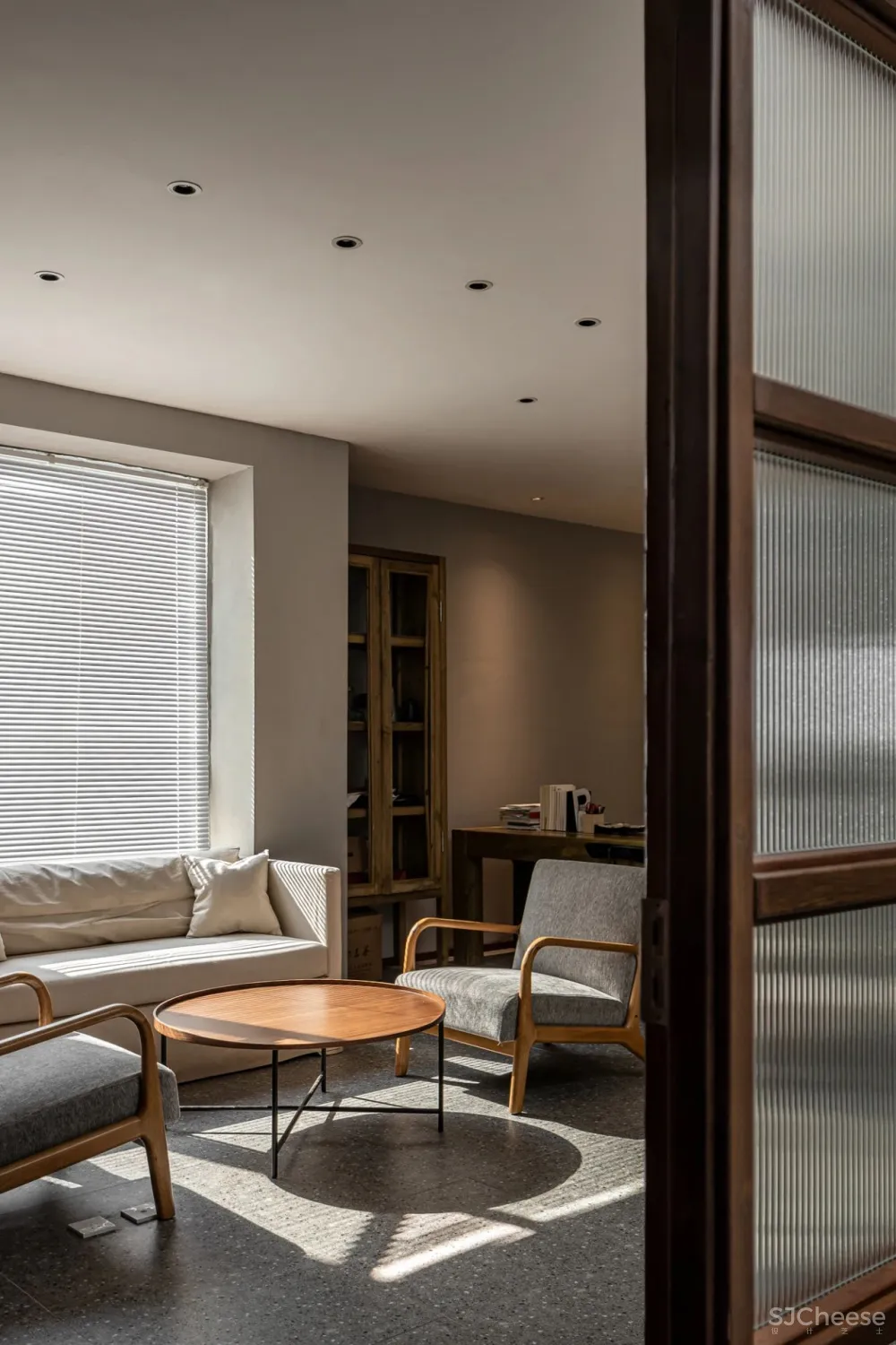 野逸极简，打造 “度假式” 办公空间 易禾上品