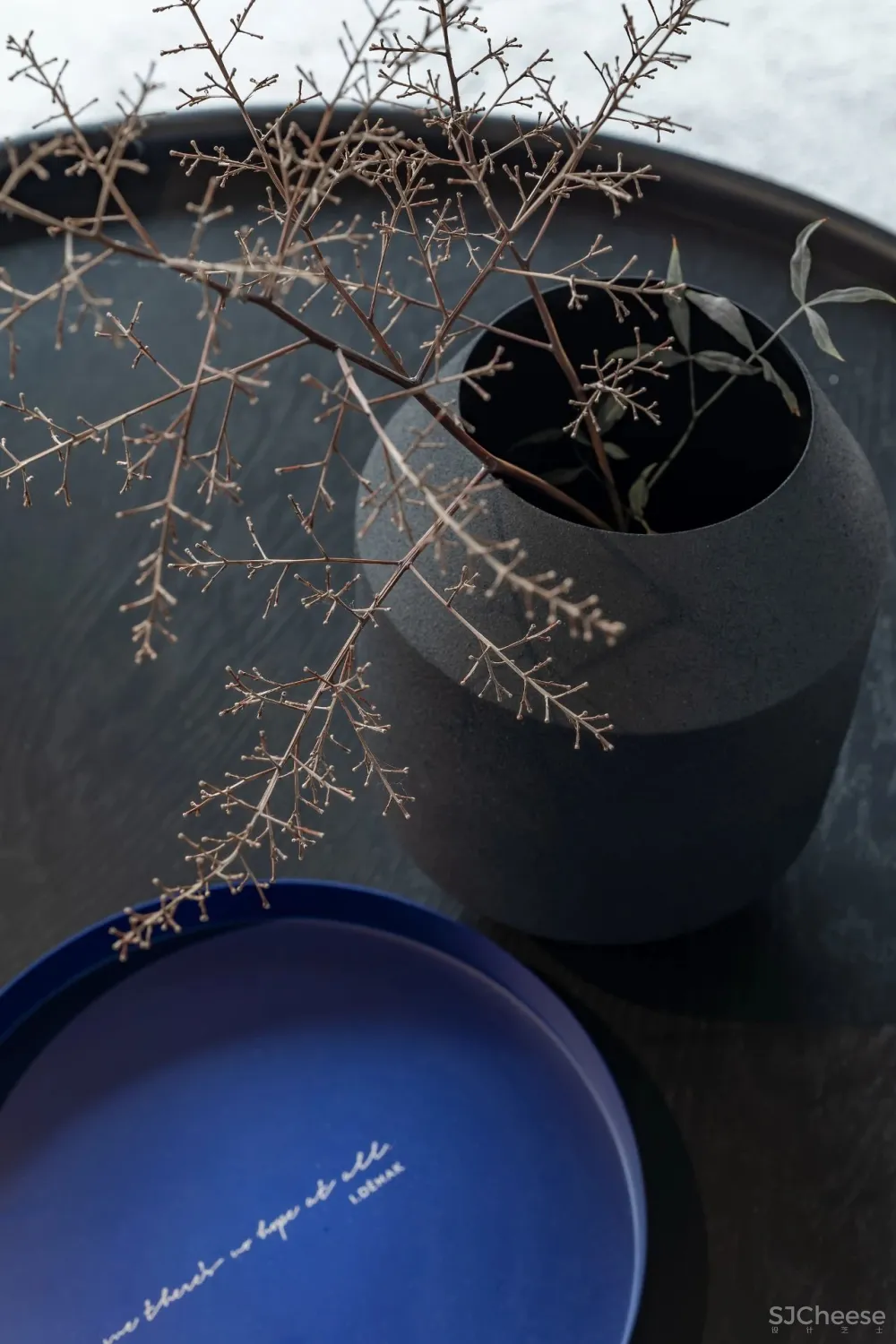 裸墙搭配天然石皮,打造绝美复式空间 云行设计