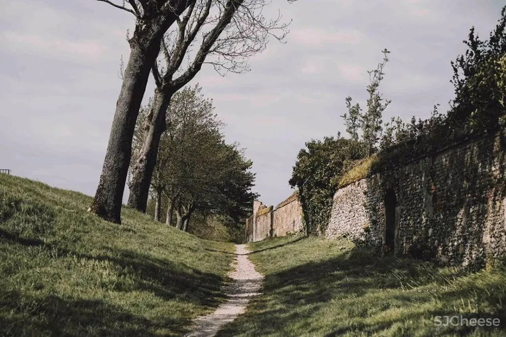 米其林大厨将餐厅开在莫奈画中静美的乡村,美食也是一种超级治愈!