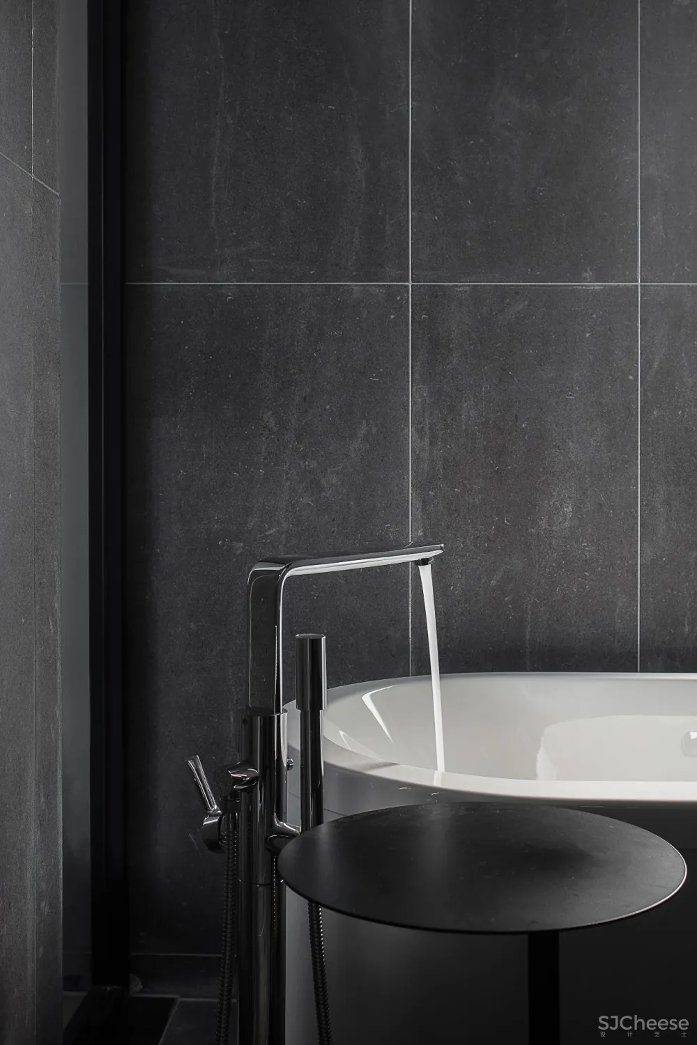 互动社交厅 大尺度起居套间,减压治愈的家 赫设计