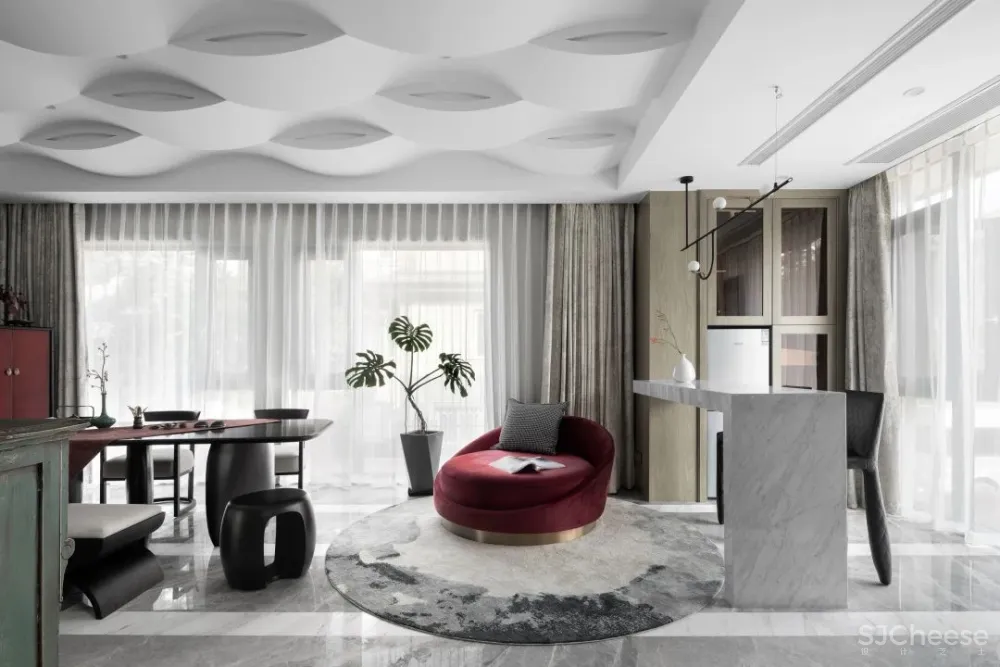 浙江安吉：LANHOME新作 “光影戏法”交叠空间 打造绝艳高级美！