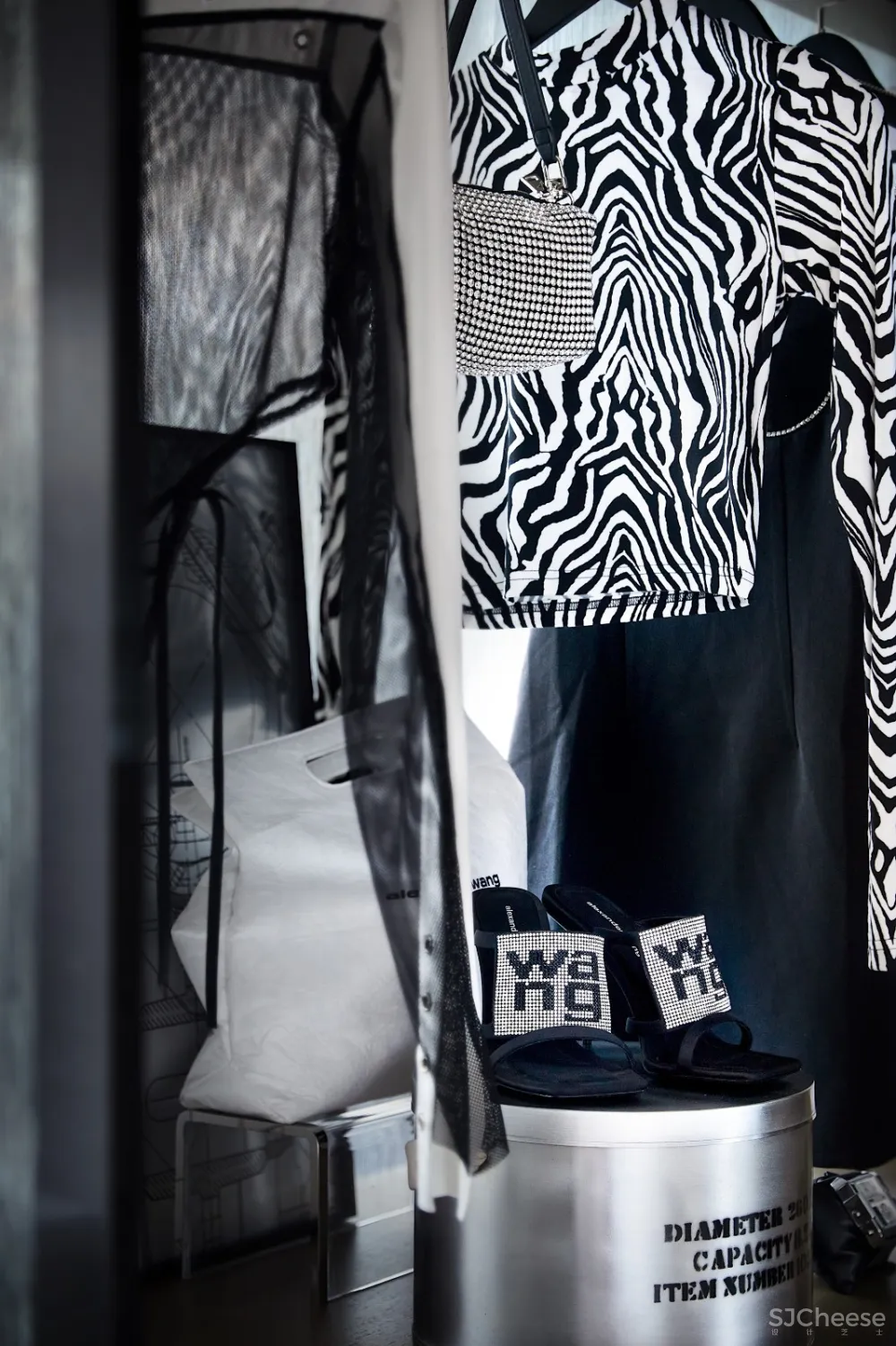 壹舍方磊新作 | 先锋时代的多重探索 再造都市新人居范本 ——盐城仁恒•滨河世纪样板间