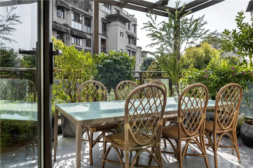 300㎡现代风大宅,下沉式庭院太棒了!