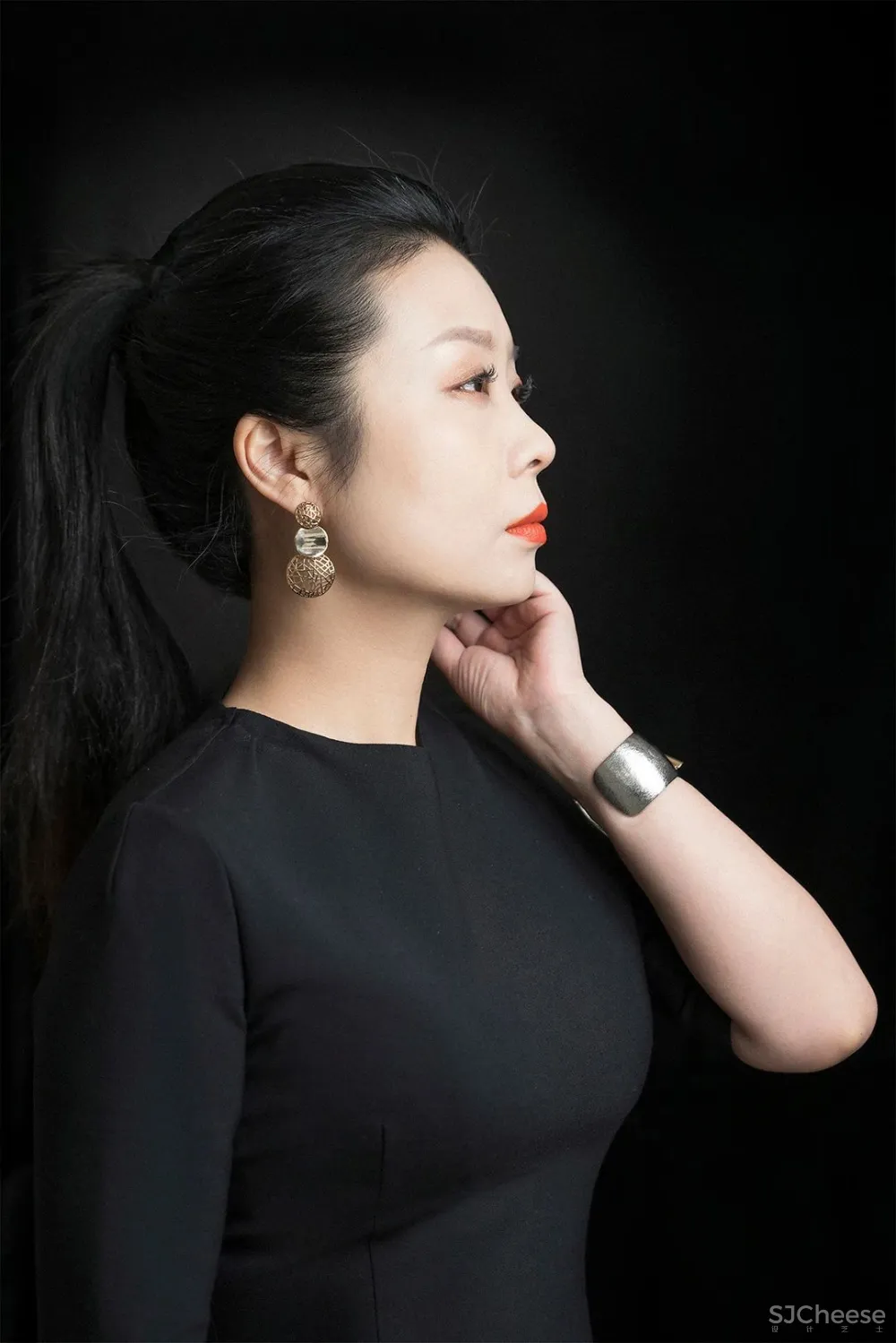 STUDIO Y余颢凌设计丨成都复式大宅设计,优雅知性的自然温情