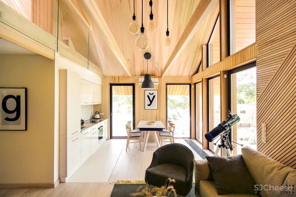 INTERIOR DESIGN SMUGA