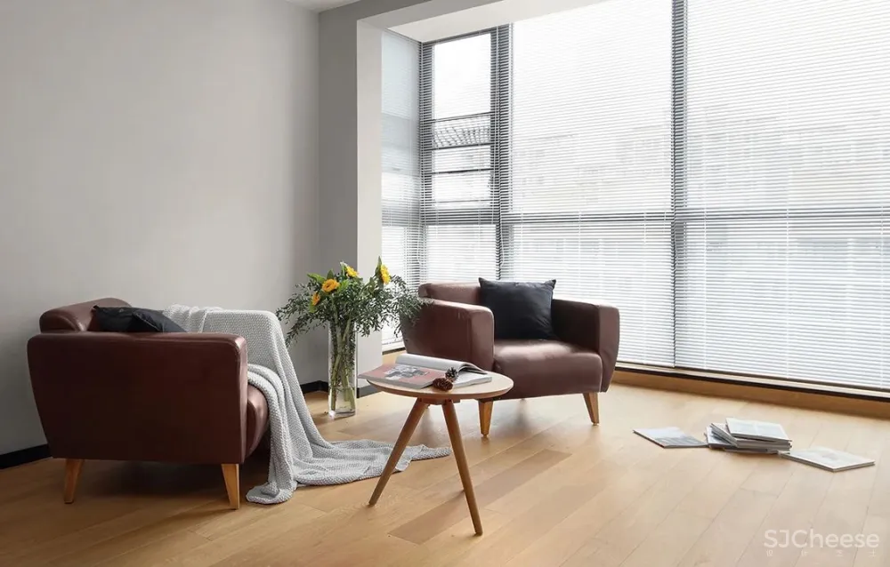 二胎之家的76㎡两居室,客厅竟看上去空无一物,简约舒适、收纳超多……