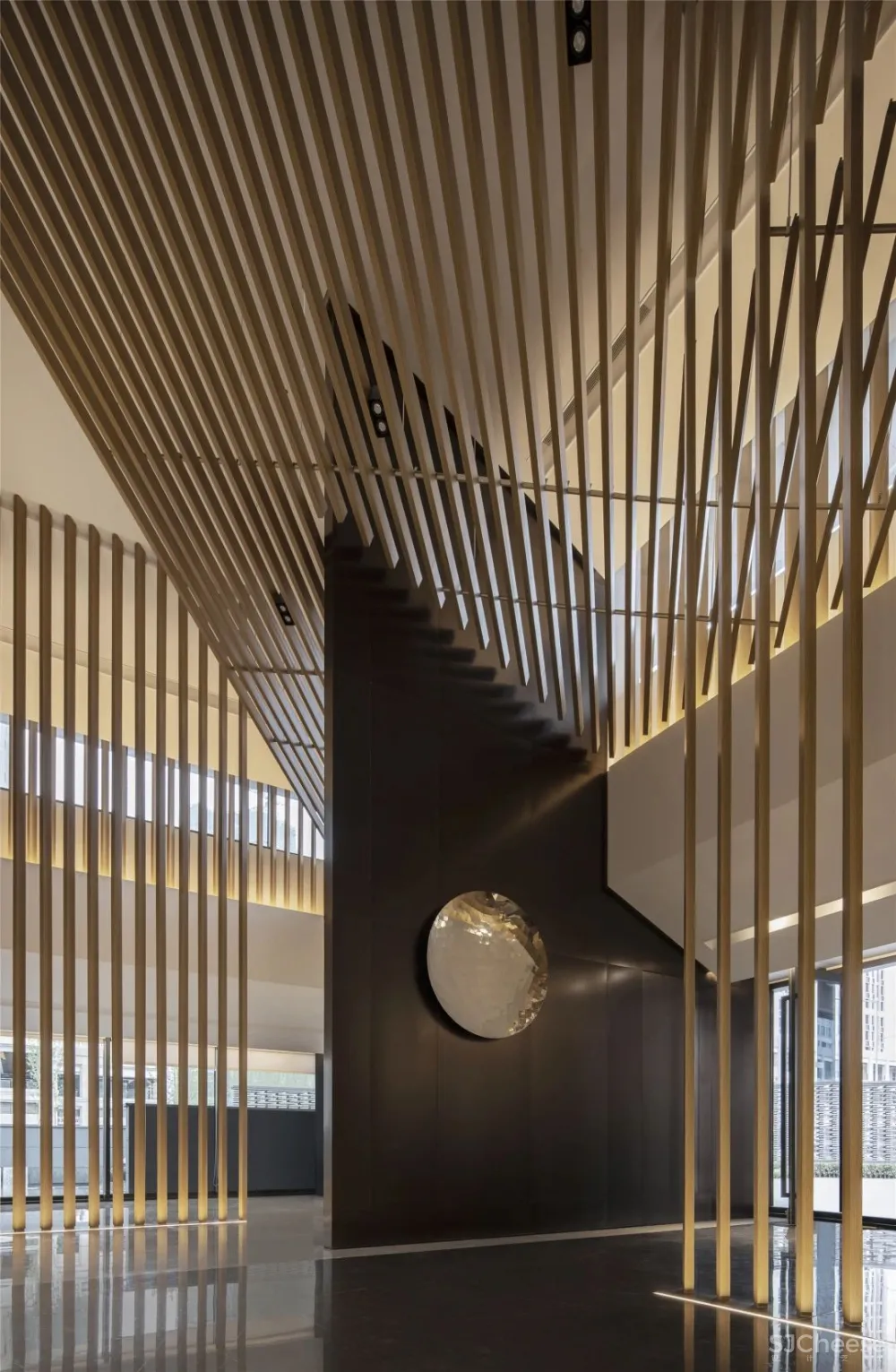 光影的几何丨唐忠汉新作