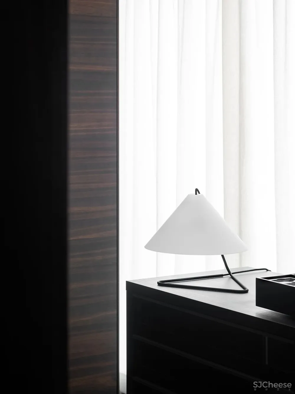 方磊 上海 555 m² 黄浦江畔顶层复式,大道至简,安静优雅!