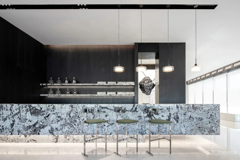 干净利落的现代设计,成就一脉相承的恢弘气韵!