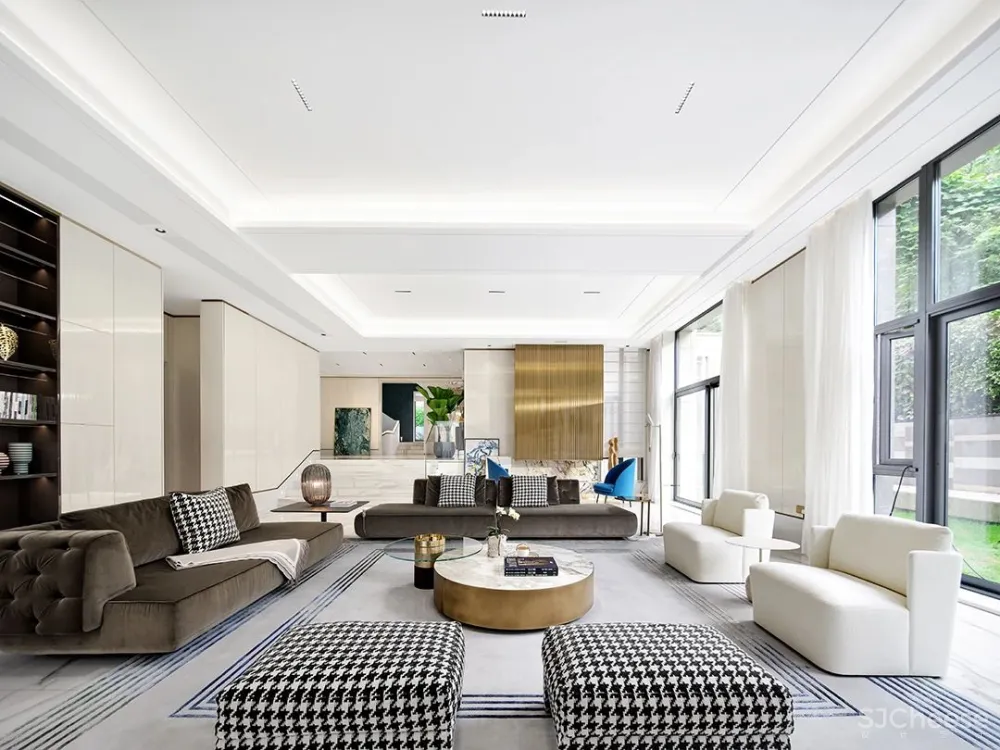 1800 m² 超级别墅，自带室内泳池、SPA等，宁静与奢华的都市桃源