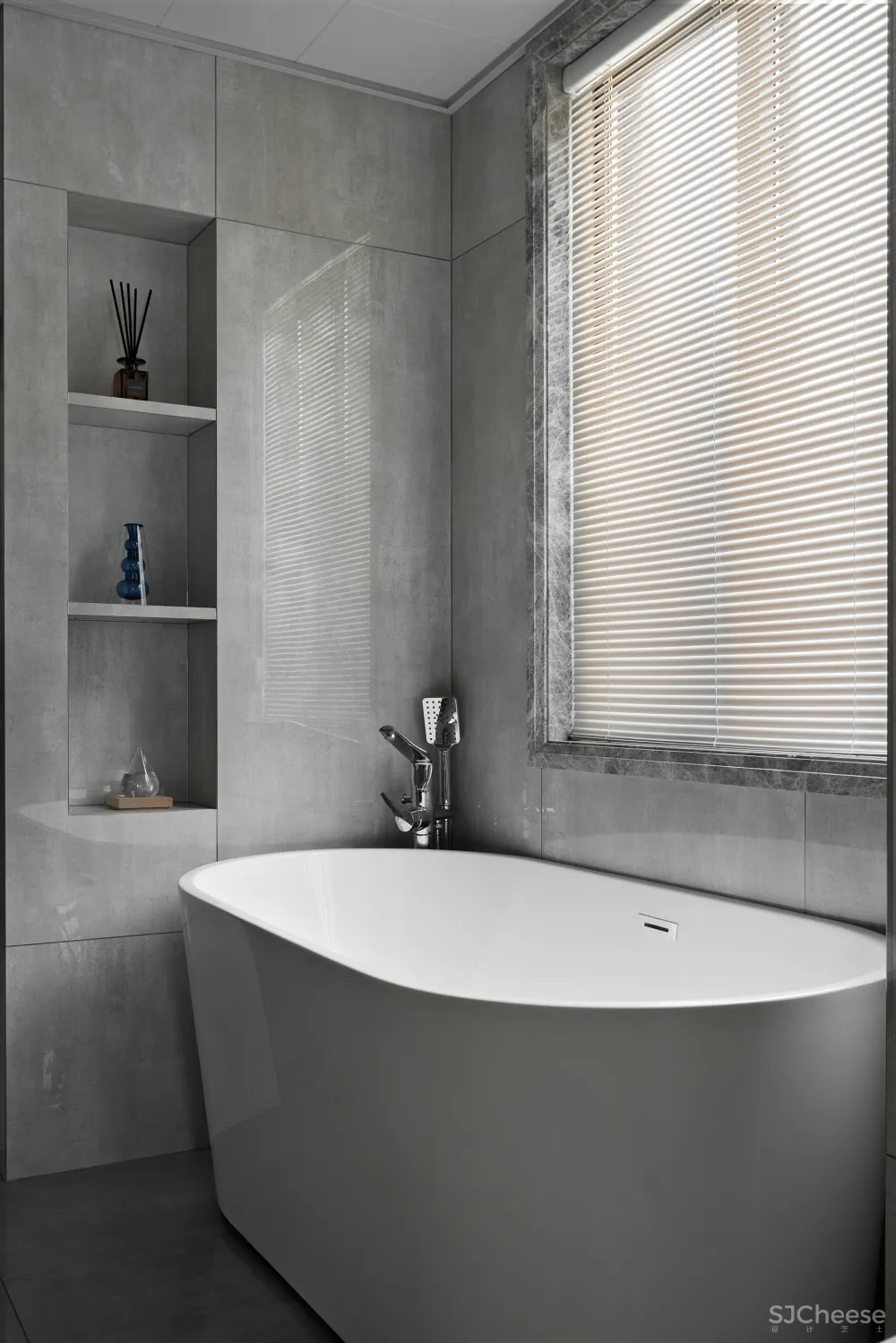 张津玮:木与石、黑与白,回归家的烟火气