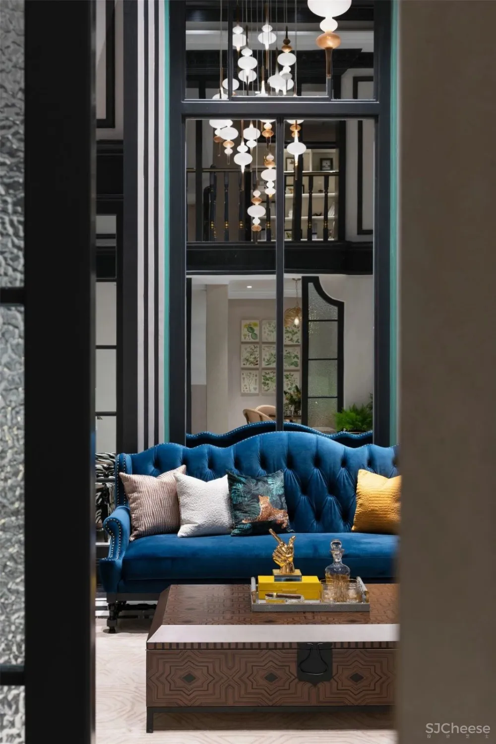 288㎡混搭风轻奢住宅 品辰设计