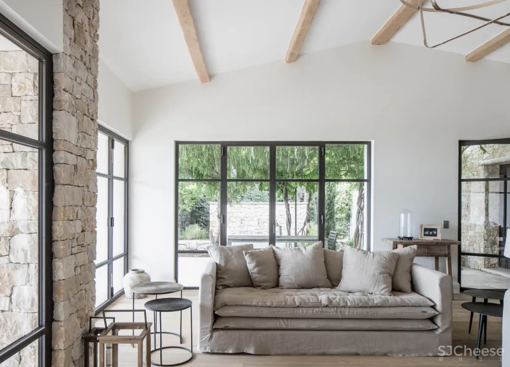 Caprini&Pellerin 传统与现代的演绎