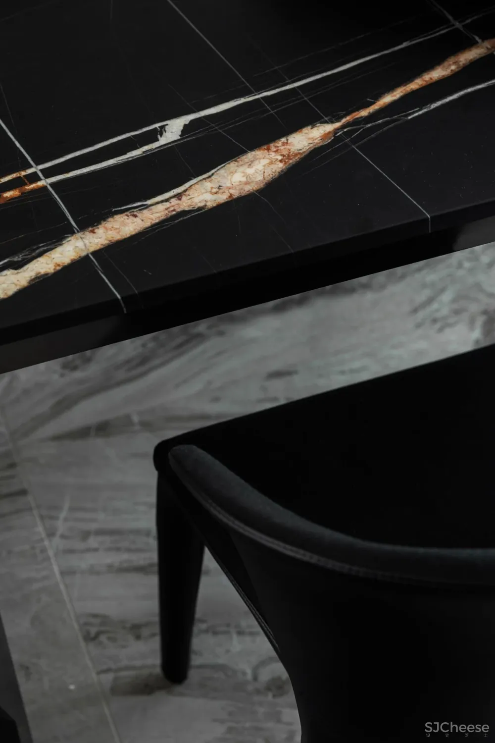 质感低调柔和,优雅不张扬!