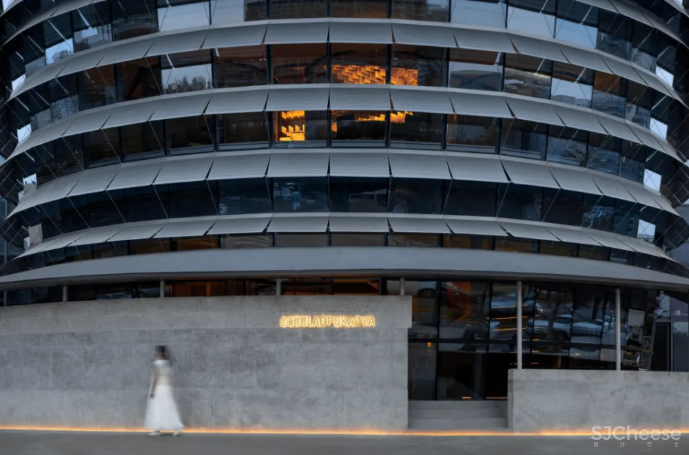 时尚前卫设计,缔造无限可能的灰度空间!