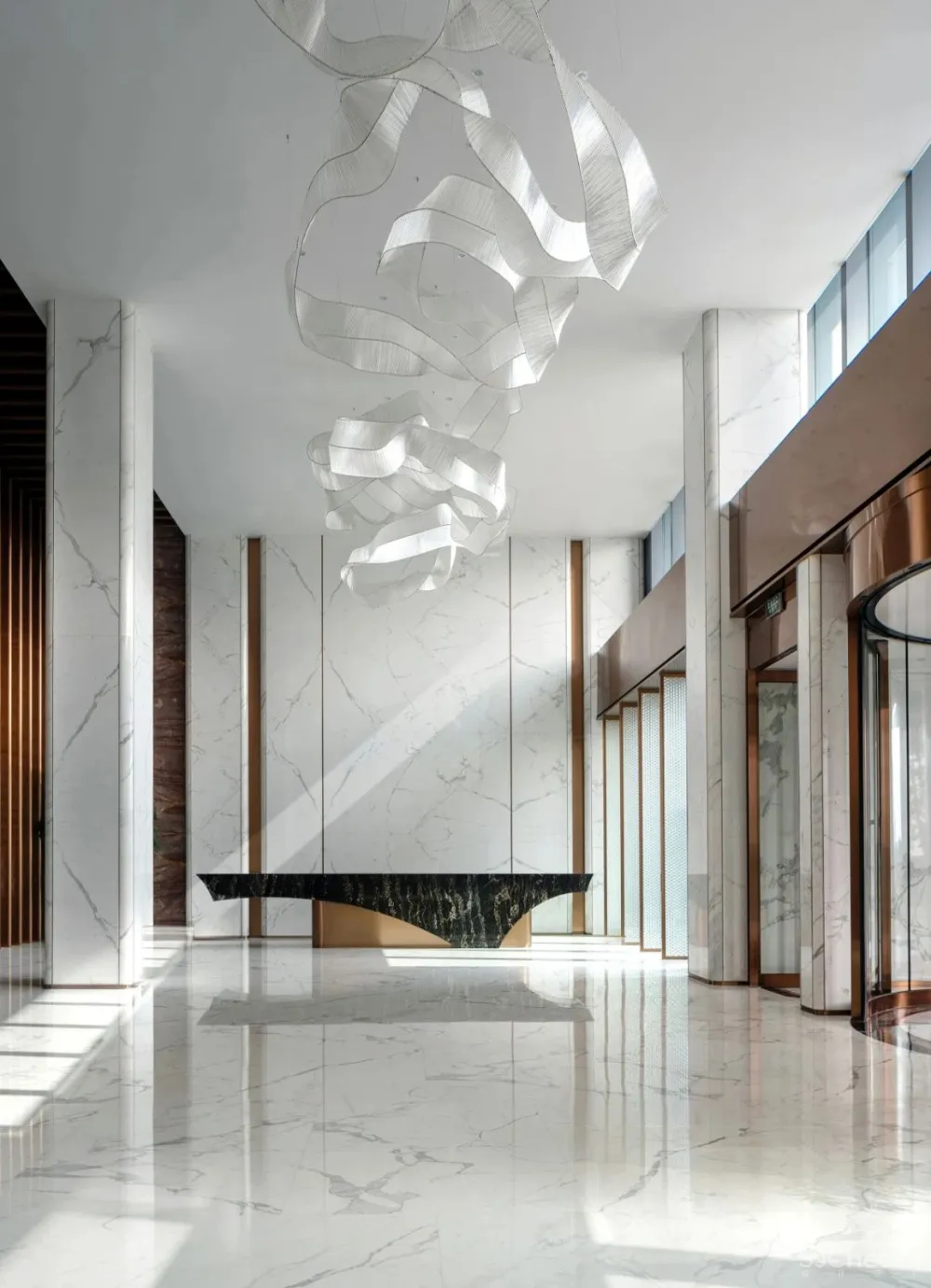 移步梦蓝美景,探寻安然意境 刘姮