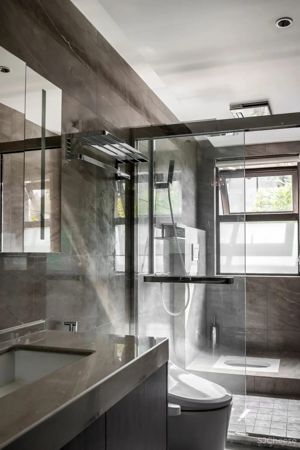 300㎡现代风大宅,下沉式庭院太棒了!