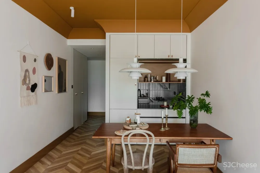 93m²二手房重塑！大胆挑战美妆界“脏橘色”！网友：真的美翻了！