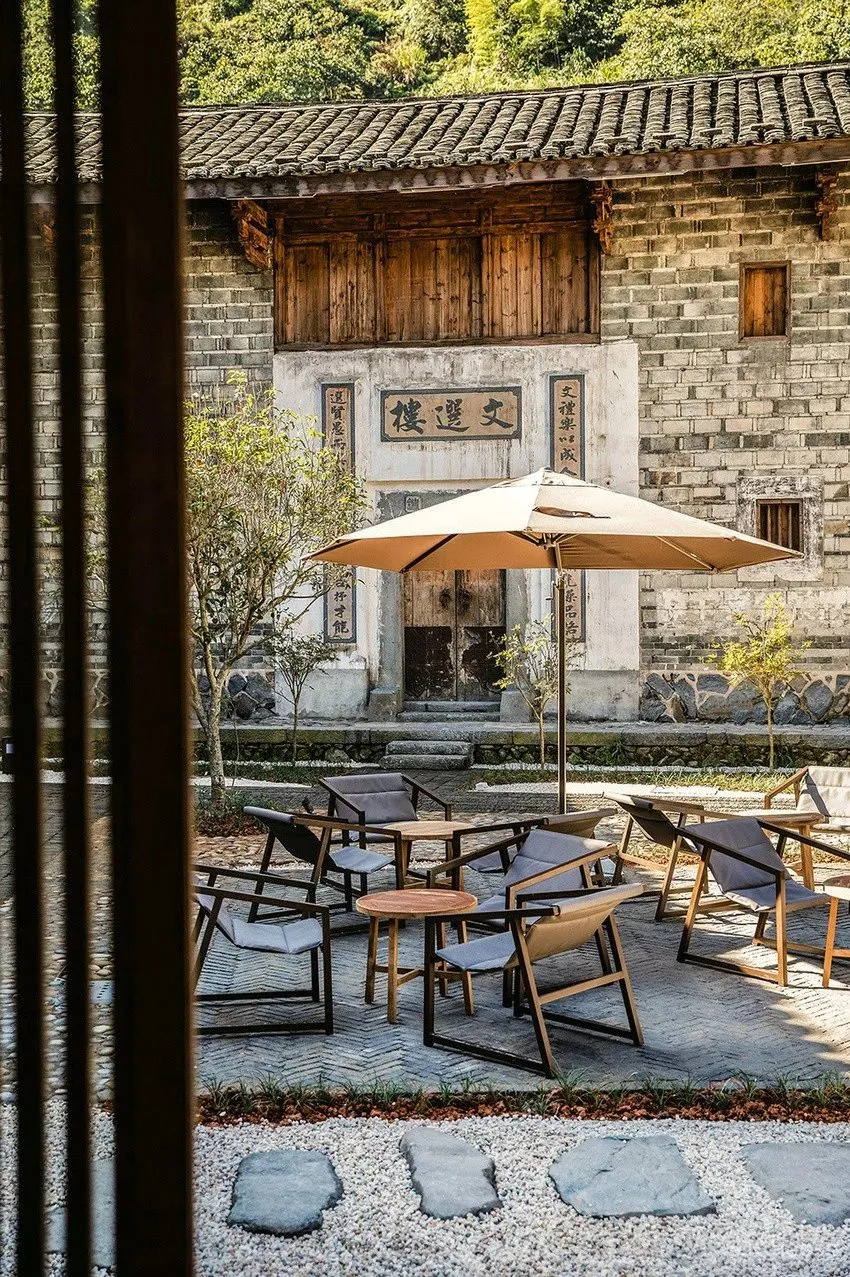 旧房糅合新貌,诠释民宿生活的意境