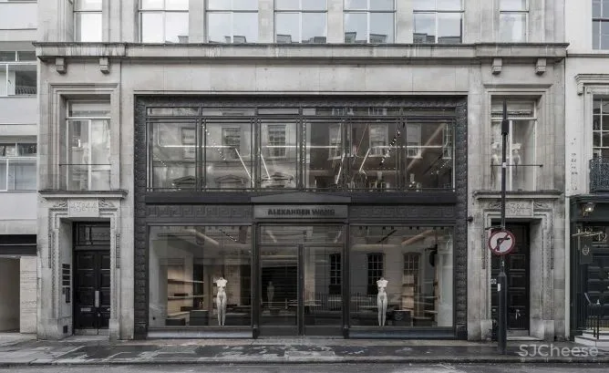 50度灰的设计让国际级时尚设计师Alexander Wang情有独钟!