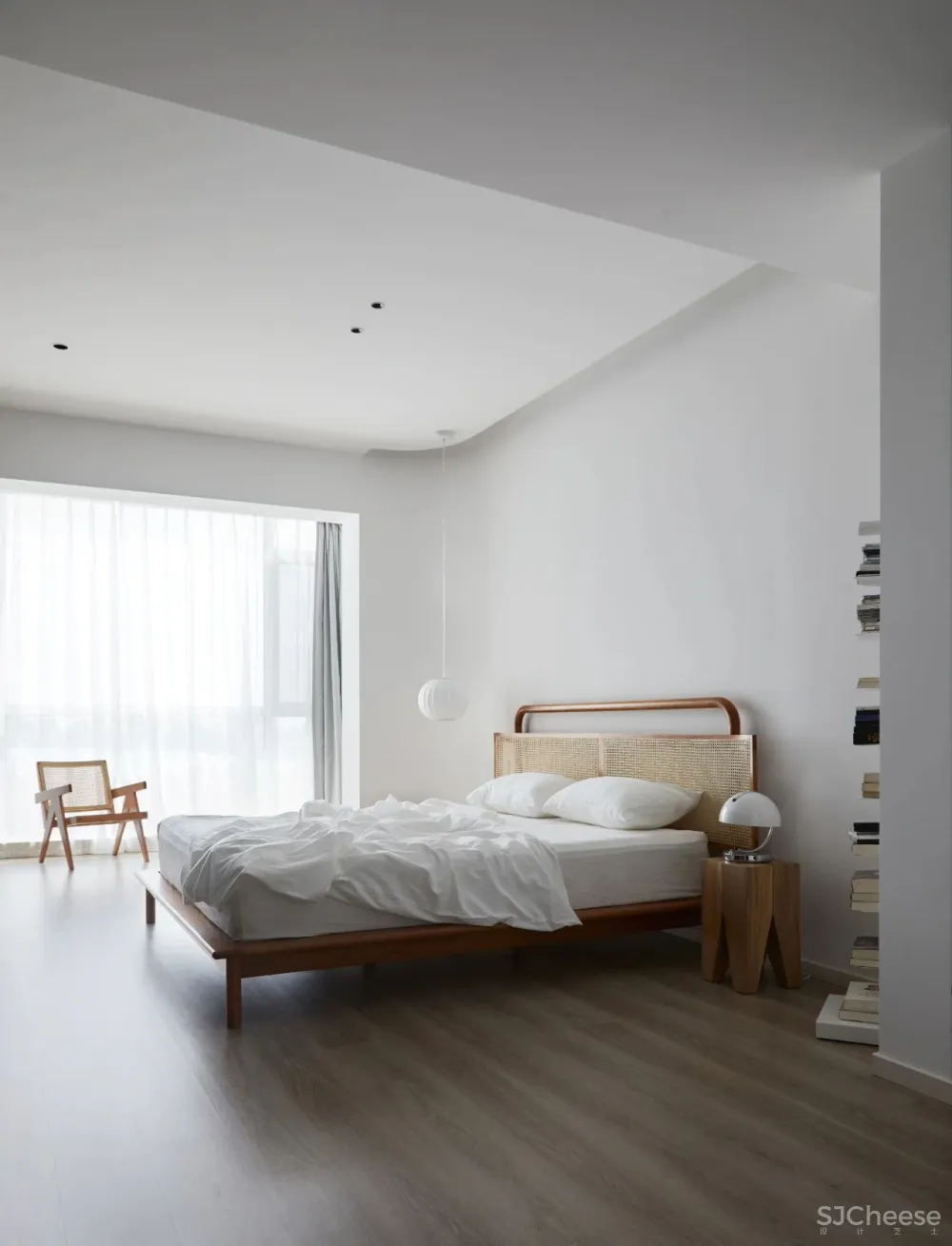 150㎡黑白现代风,将色彩运用到极致,时髦灵动