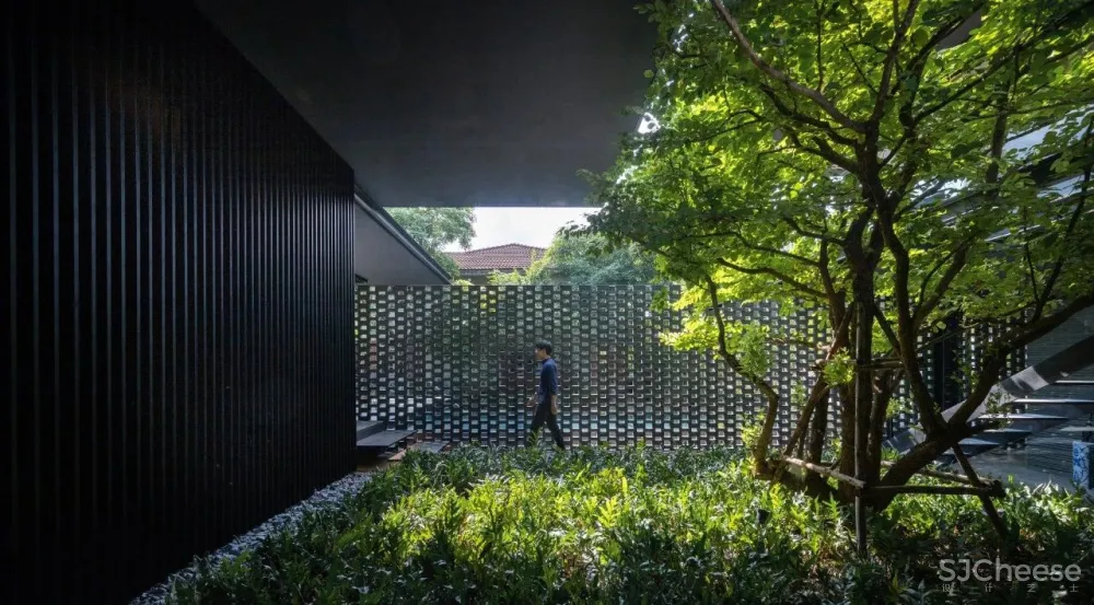 泰国机师450㎡的家,与阳光绿意一起呼吸!