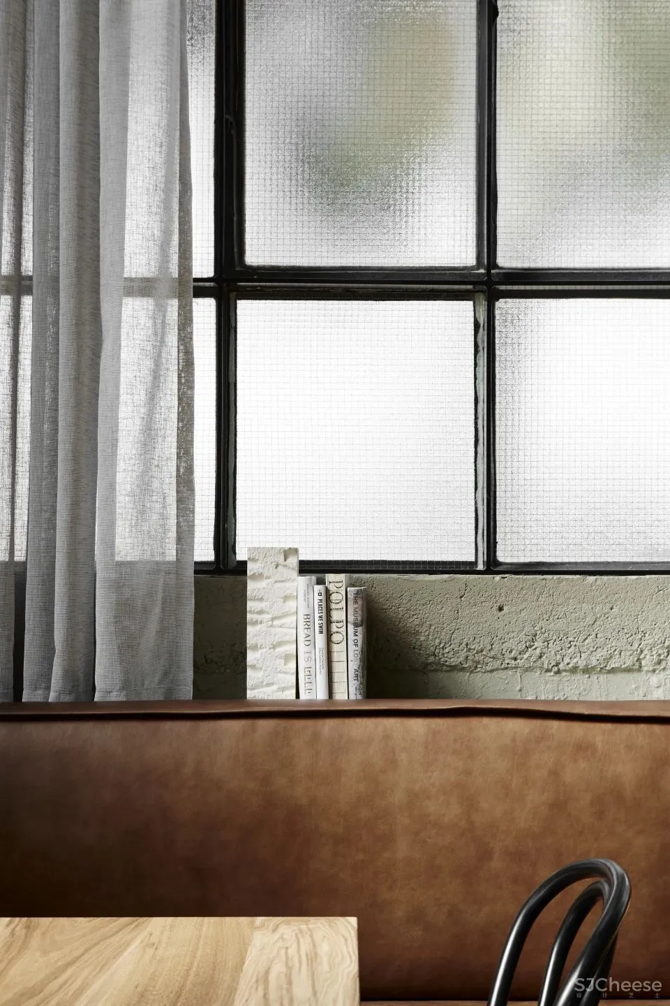 培养社区意识，促进思想交流 Gathered咖啡馆 Ewert Leaf