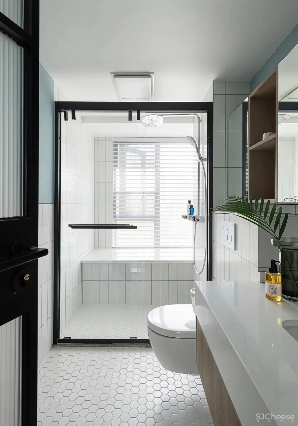 TLID桐里 × 私宅:生活的一面映照