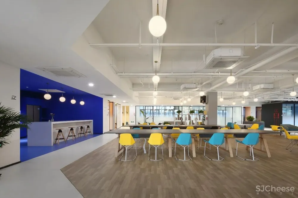 三原色空间，时尚设计新诠释！